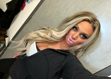 Nacktes geleaktes OnlyFans-Foto von Sexxystarr77