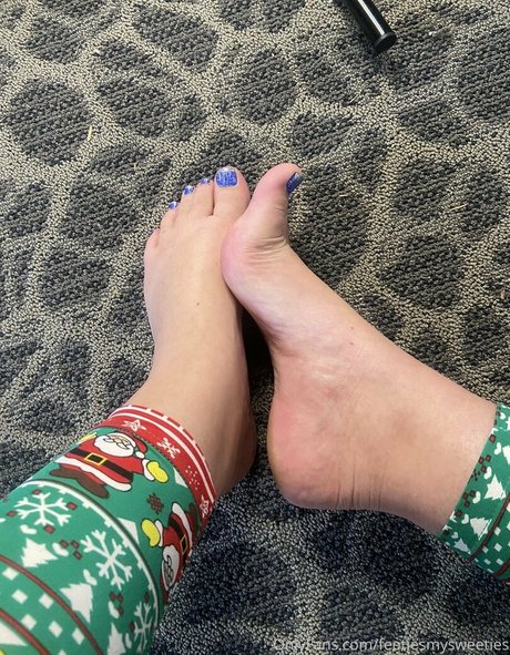 Feetiesmysweeties