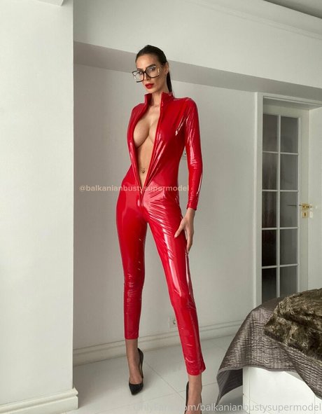 Balkanianbustysupermodel