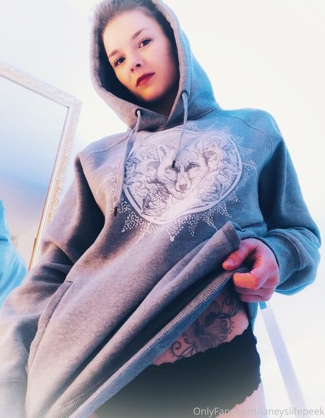 Janeyslifepeek