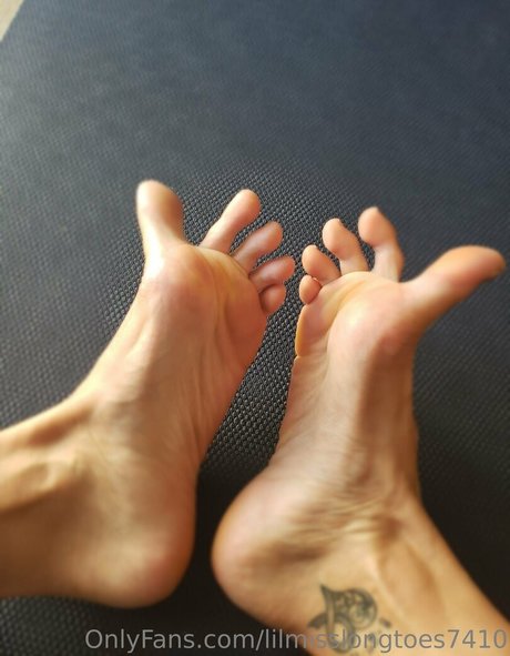 Lilmisslongtoes7410