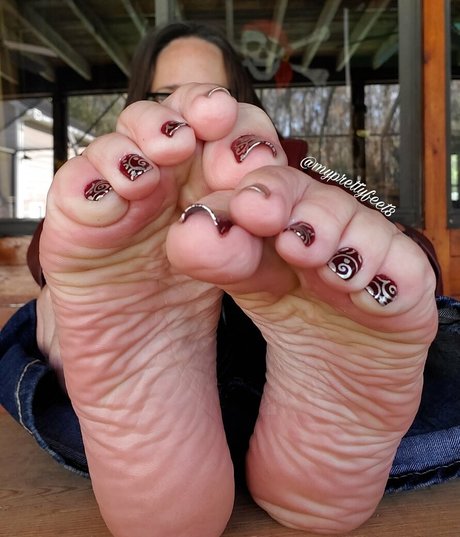 Myprettyfeet8free