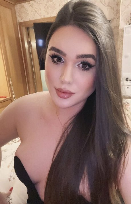 Nacktes geleaktes OnlyFans-Foto von Yasmin Bianchi