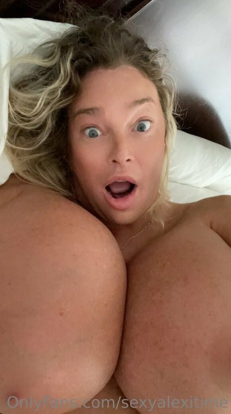 Nacktes geleaktes OnlyFans-Foto von Sexyalexitime